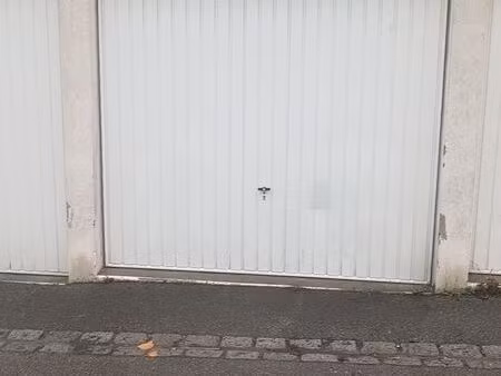 loue garage - stockage proche voie express
