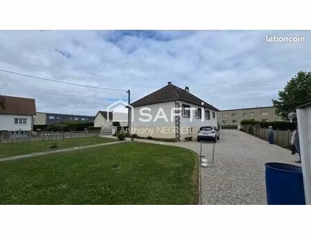 maison 5 pièces 90 m²