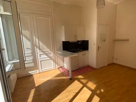 studio étudiant lille centre 19 m2