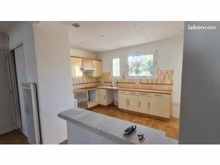 appartement t3 bon état – 56m2 + 2m2 loggia