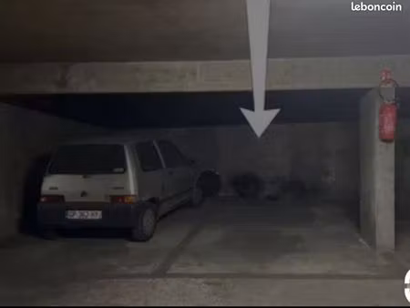 parking à louer
