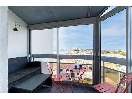 vente appartement 3 pièces bord de mer à saint-gilles-croix-de-vie (85800) : à vendre 3 pi