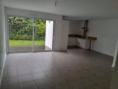 location maison à sainte-anne-d'auray (56400) : à louer / 95m² sainte-anne-d'auray