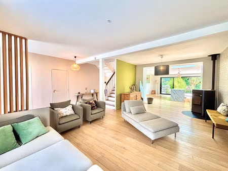 maison 160 m2