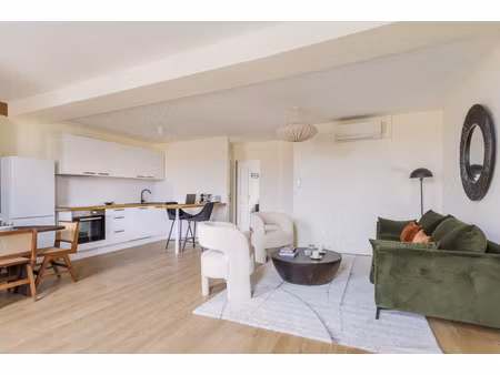 location appartement 3 pièces meublé 58m2 - paris 6e