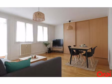 location appartement, m² t-2 à lyon 6, 1 104 €