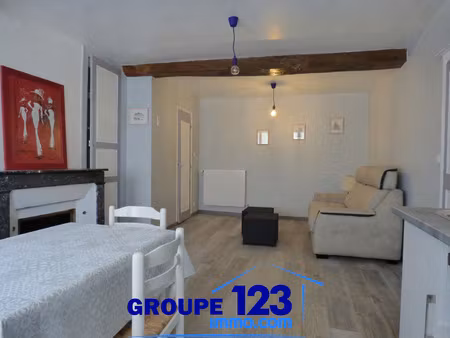 studio meublé 27 m2 - auxerre centre-ville