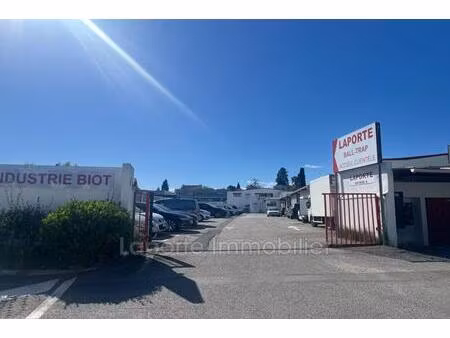 professionnel local industriel