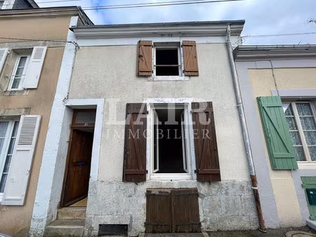 maison de ville dans mamers, réf b14801