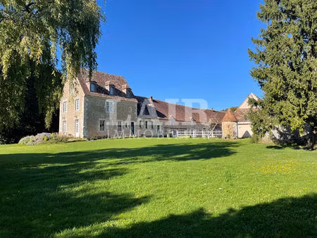 manoir du xvié restauré sur les collines du perche, réf b14204