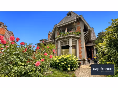 propriété à vendre valenciennes 9 pièce(s) 282m2 975 000€