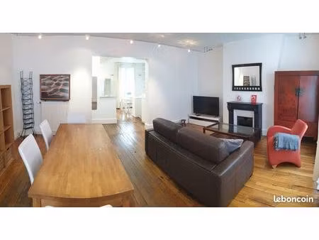 duplex meublé 100 m², 3 chambres, refait à neuf 2024, métros & bus