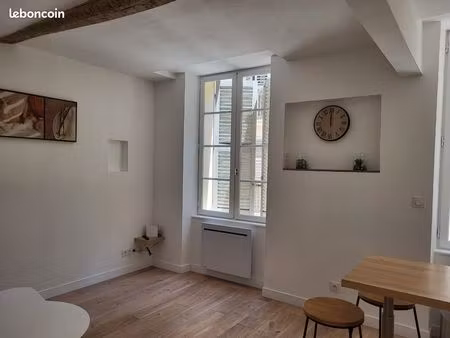 location t2 meublé centre-ville toulon