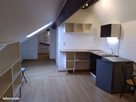 studio meublé charleville