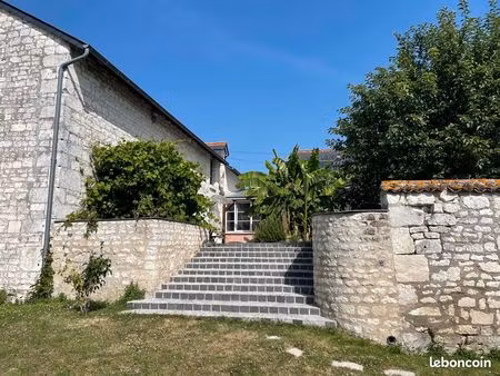 maison de caractère entièrement rénovées, d’une surface de 188 m2