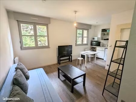 studio 1 pièce 24 m²