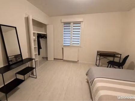 logement meublé carré de soie