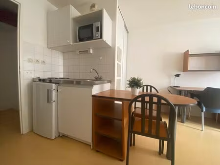 studio 1 pièce 23 m²