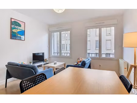 location appartement, 76.21 m² t-2 à brest, 390 €