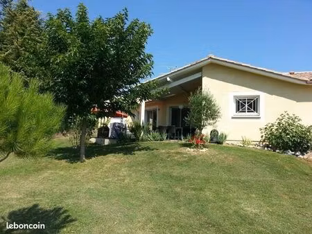 maison contemporaine terrain