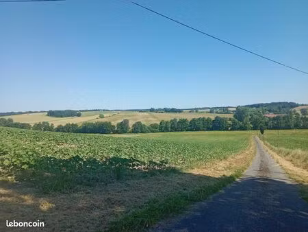 propriété 1 pièce 300 m²