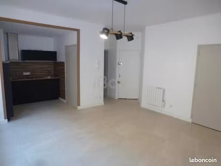 appartement 2 pièces 53 m²
