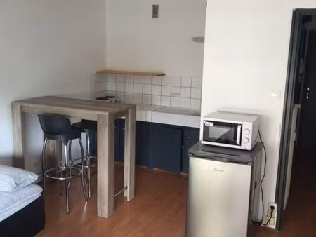 particulier loue studio meuble