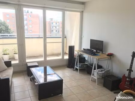 titre: beau t1 avec parking - 700e cc (eau inclus)