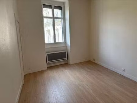 vente appartement 3 pièces à nantes centre ville (44000) : à vendre 3 pièces / 40m² nantes
