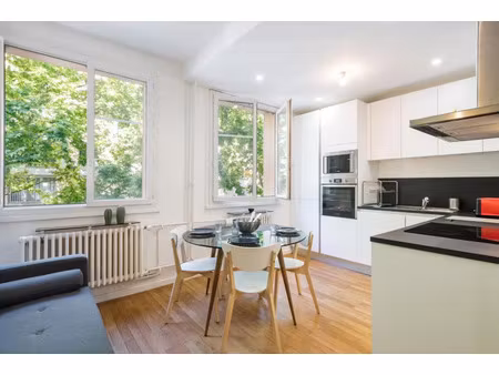 location appartement 1 pièce 9 m² à lyon 6 (69006)