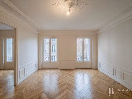 paris xvii - a louer vide - rue pierre demours - beau 5 pièces - 114 m² - 2e etage avec ba