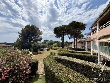 appartement 2 pieces -parking saint raphael les golfs