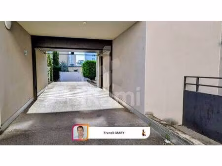 parking à vendre