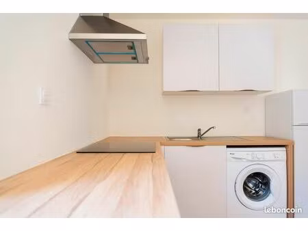 studio 27 m2 au rendez de chaussée