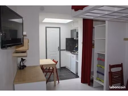 studio meublé étudiant tt confort , prox métro lille avec petite cour