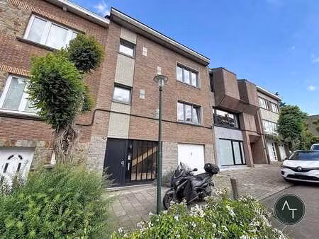 saint-job / maison moderniste 3ch +/- 204m² avec garage & ja