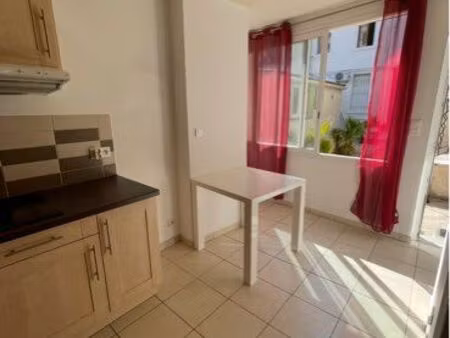 location apt 35m2, marseille 10e