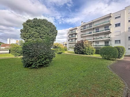 t2 parc rivière