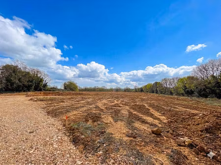 terrain constructible 502 m² viabilisé - aigaliers (10 min uzès)