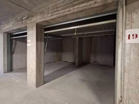 parking à louer