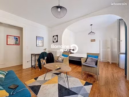 appartement 1 pièce 46 m²