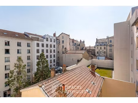 appartement rénové à jean macé/chevreul