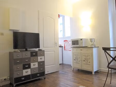 studio meublé
