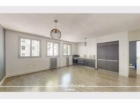 vente bureaux 57 m²