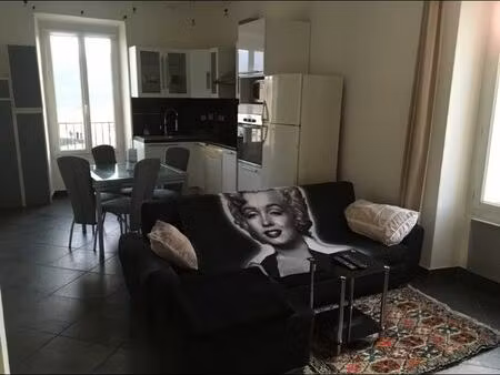 magnifique appartement 3 faces vue citadelle, mer et montagne
