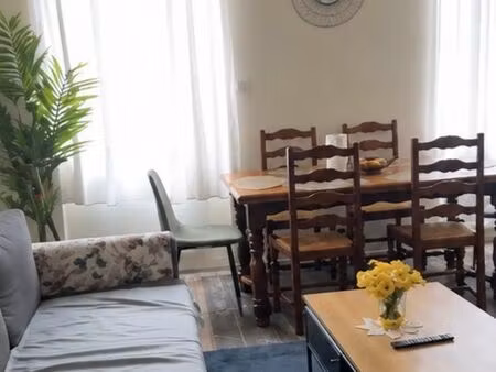 t3 de 52 m2 à deux pas de l'école d'architecture