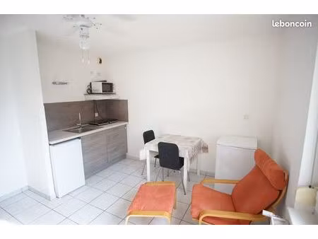 studio meublé dans résidence de standing