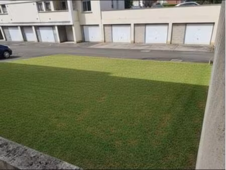 location garage / box - 33 m² à 44 m²