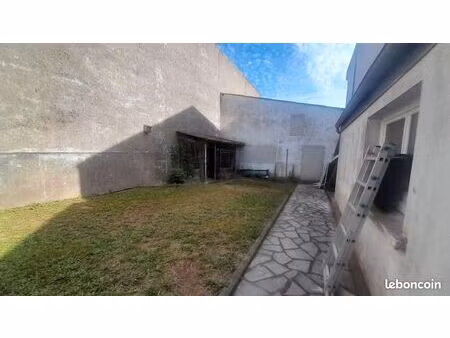 maison 7 pièces 150 m²