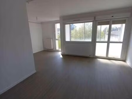 appartement 4 pièces 64 m²
